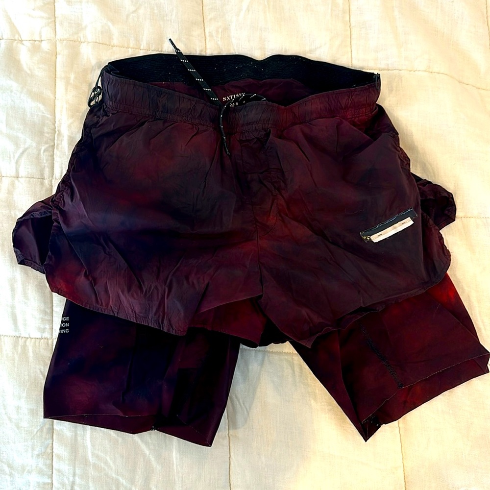 Satisfy Running 8” TechSilk Red Batik Shorts